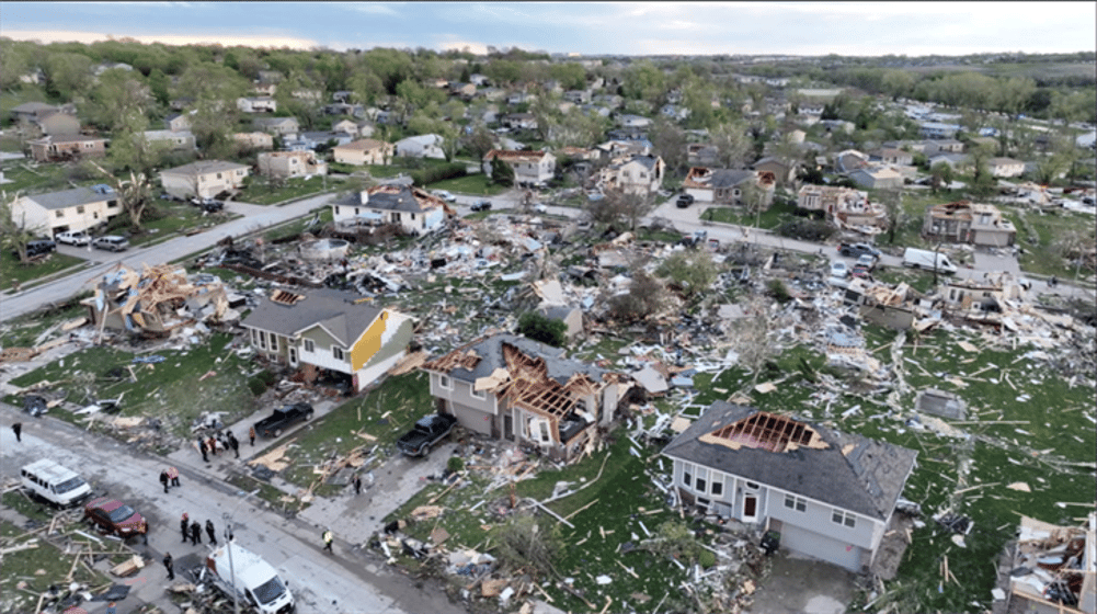 173 casas destruidas en el condado de Douglas