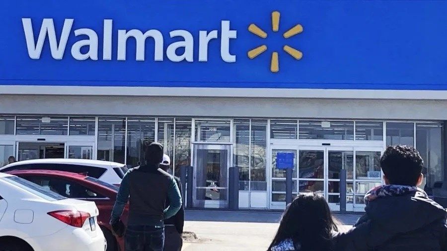 Walmart suspende contrataciones que requieran visa H-1B tras aumento a US$ 100.000 impuesto por Trump